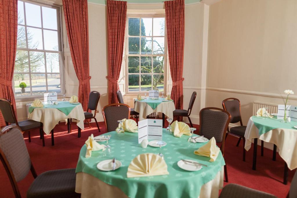 Woodland House Hotel Dumfries Esterno foto