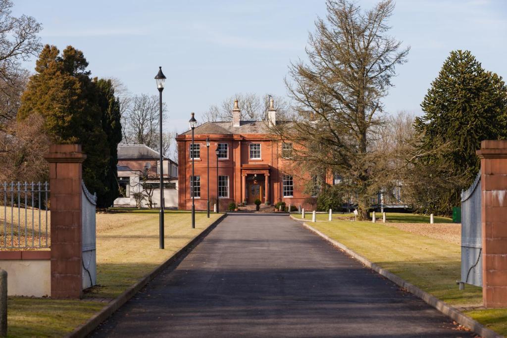 Woodland House Hotel Dumfries Esterno foto
